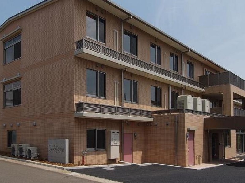 住宅型有料老人ホーム ロータスケア岡宮