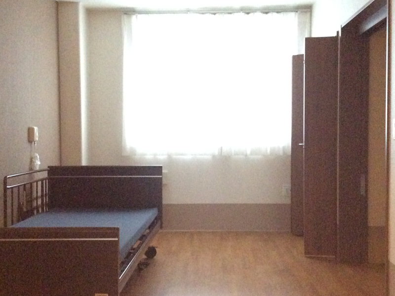 フォレスト高松