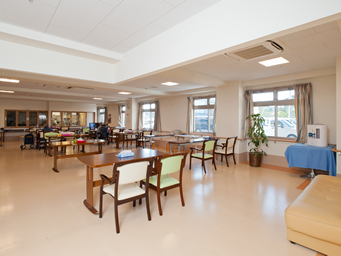 シフティーン三島