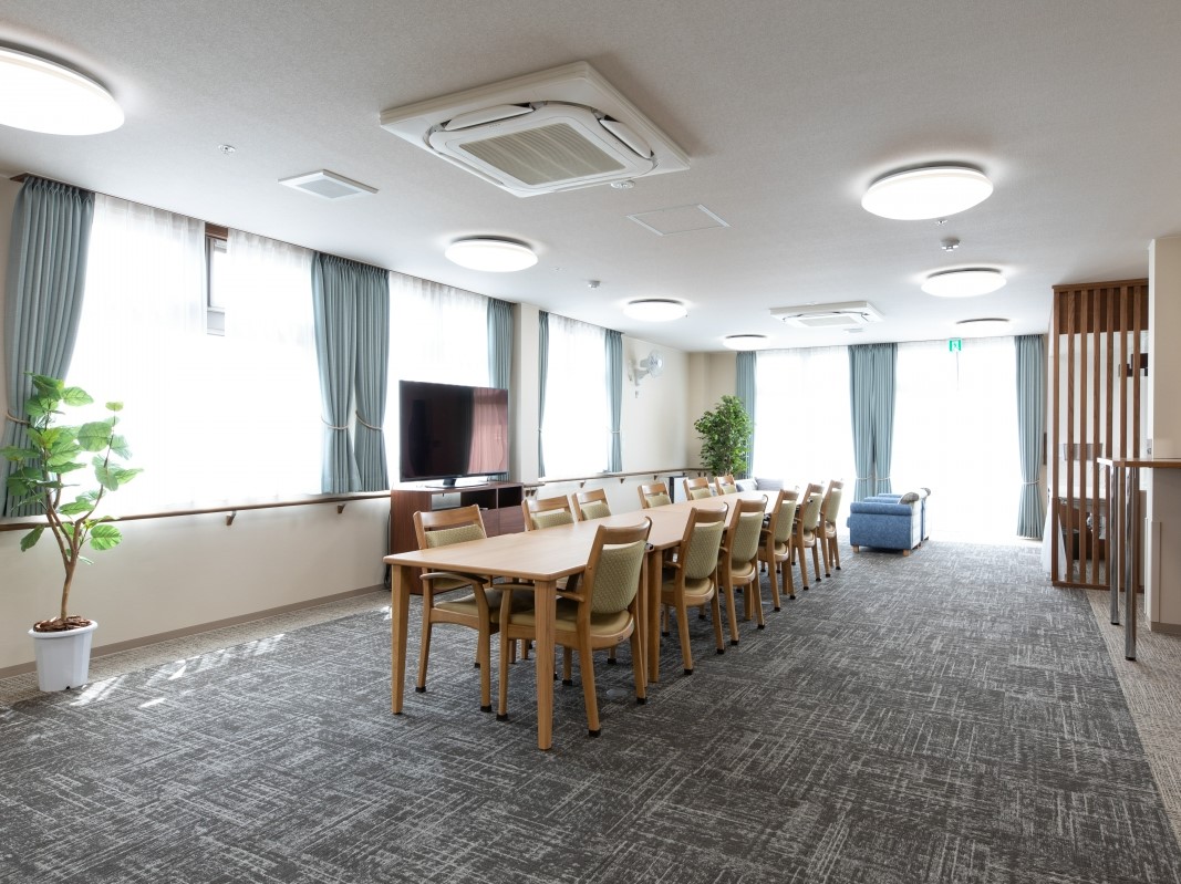 ミモザ島田神座