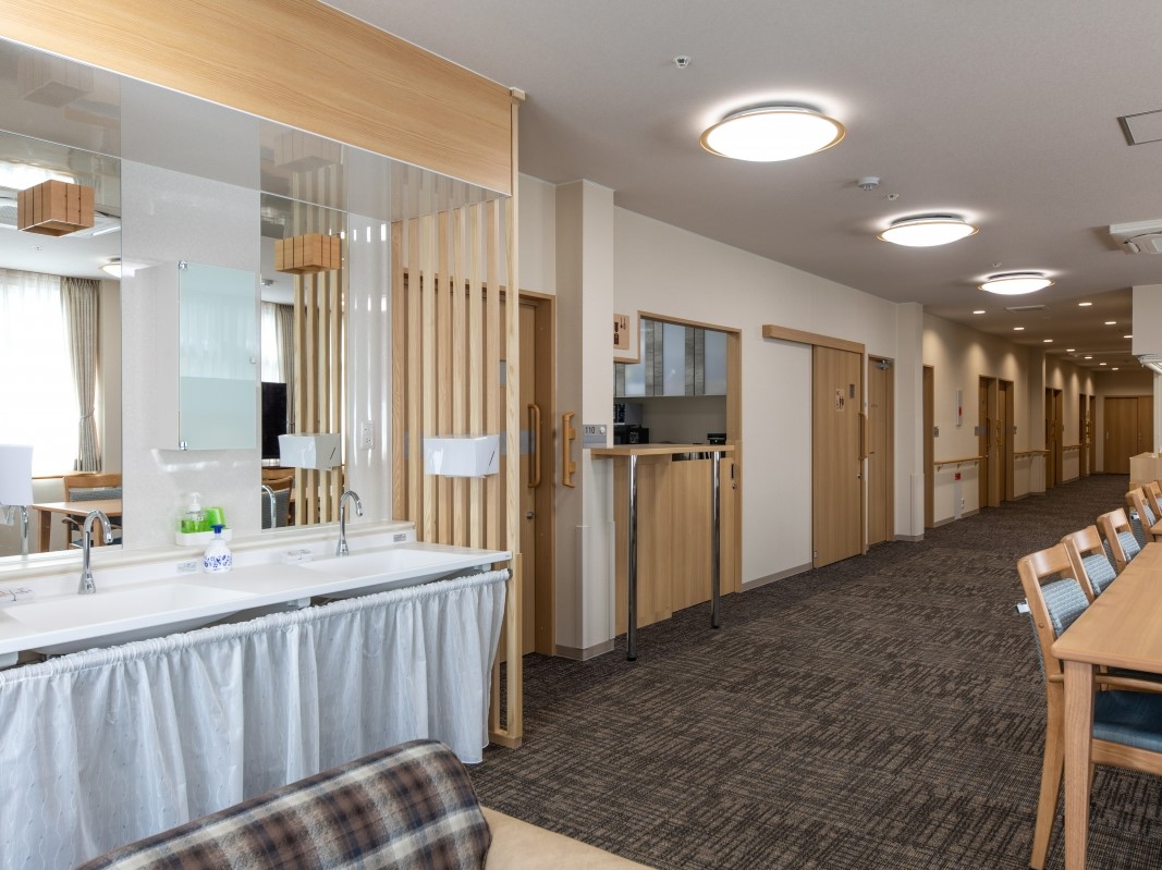 ミモザ島田神座