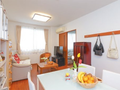 住宅型有料老人ホーム フローレンス