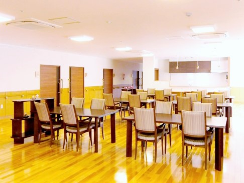 ケアガーデン長上苑