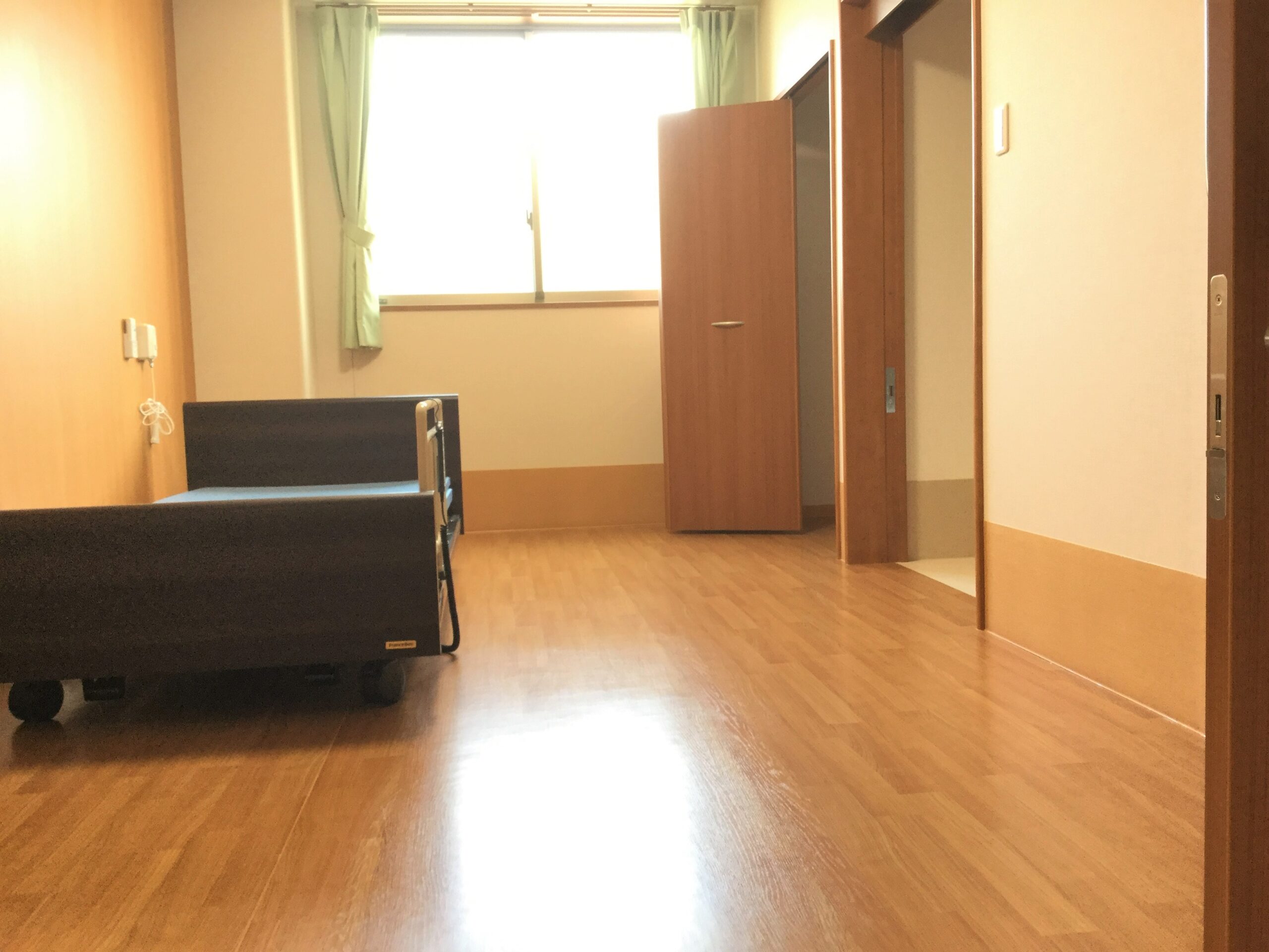 フォレスト中原