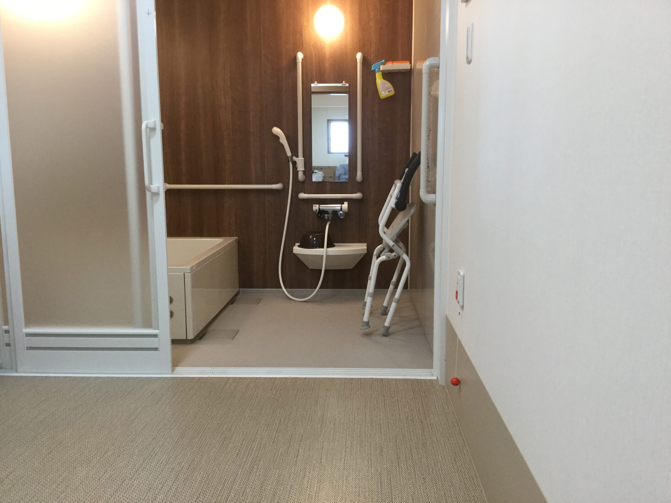 フォレスト中原