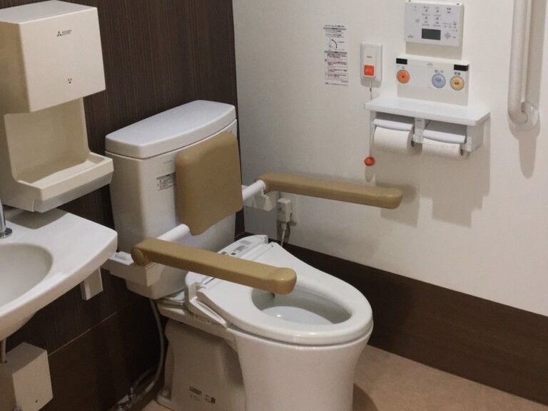 メディケアレジデンス富士松岡