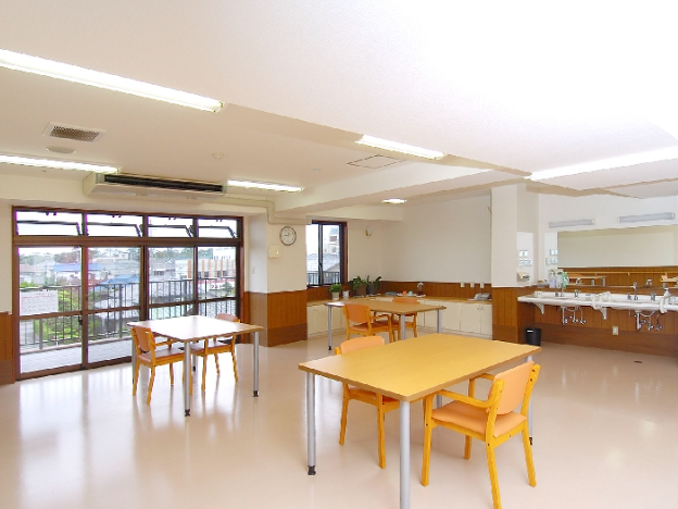 有料老人ホーム りなの森