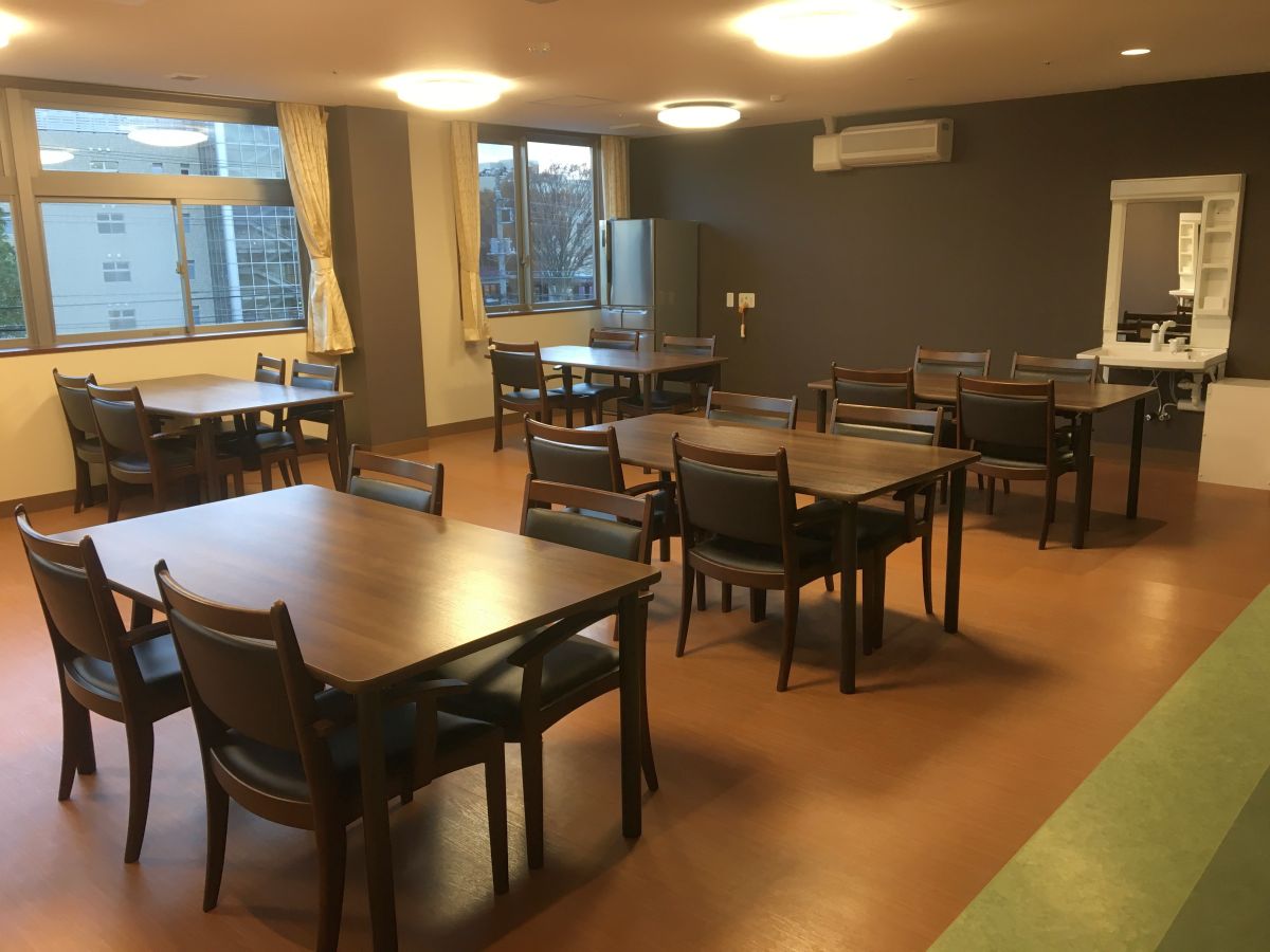 はーとらいふ富士本市場（旧称：エリシオン富士）