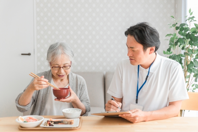 静岡老人ホーム紹介タウンYAYA_老人ホームとは