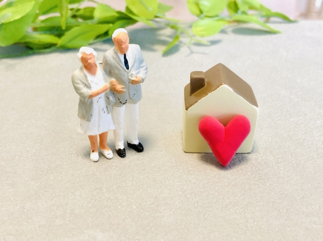 静岡老人ホーム紹介タウンYAYA_サービス付き高齢者向け住宅とは