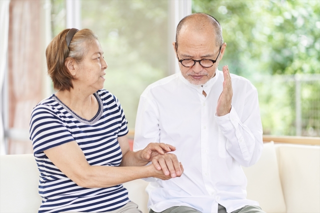 静岡老人ホーム紹介タウンYAYA_アルツハイマー型認知症の特徴