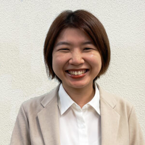 花井　敦由奈（介護福祉士　ケアマネジャー）