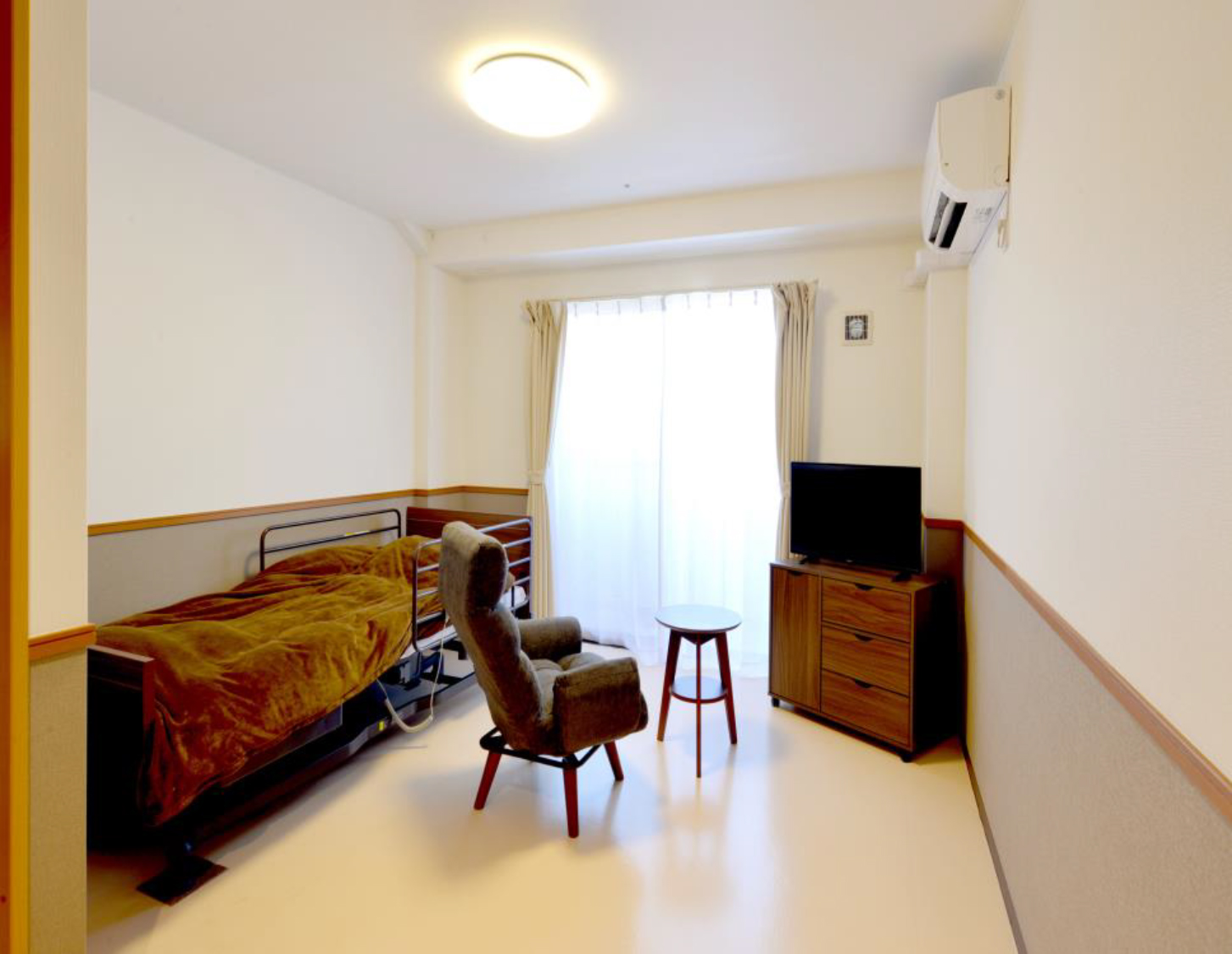 富士宮市住宅型有料老人ホーム_エルナナグレイス小泉‗居室