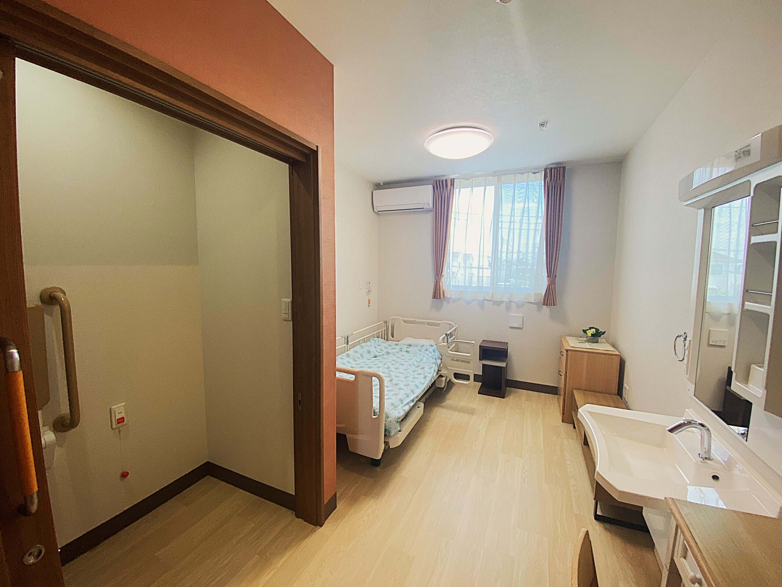 ユーフォリアぬまづ原_沼津市住宅型有料老人ホーム